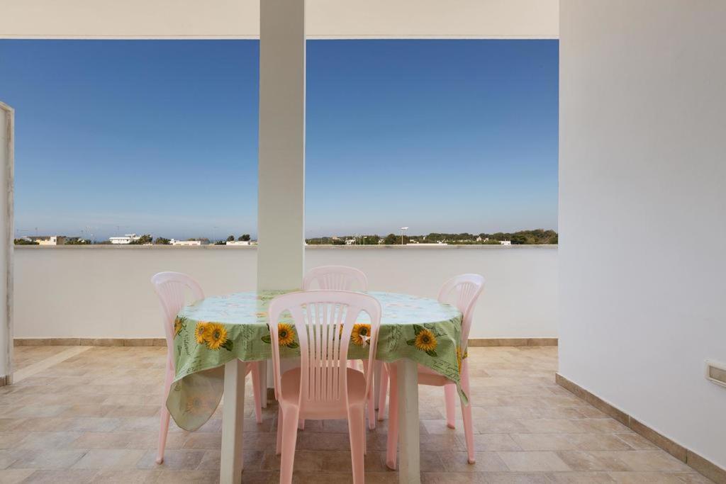 Casa Vacanza Mare Blu Torre Lapillo Exteriér fotografie