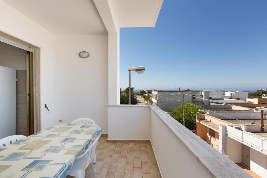 Casa Vacanza Mare Blu Torre Lapillo Exteriér fotografie